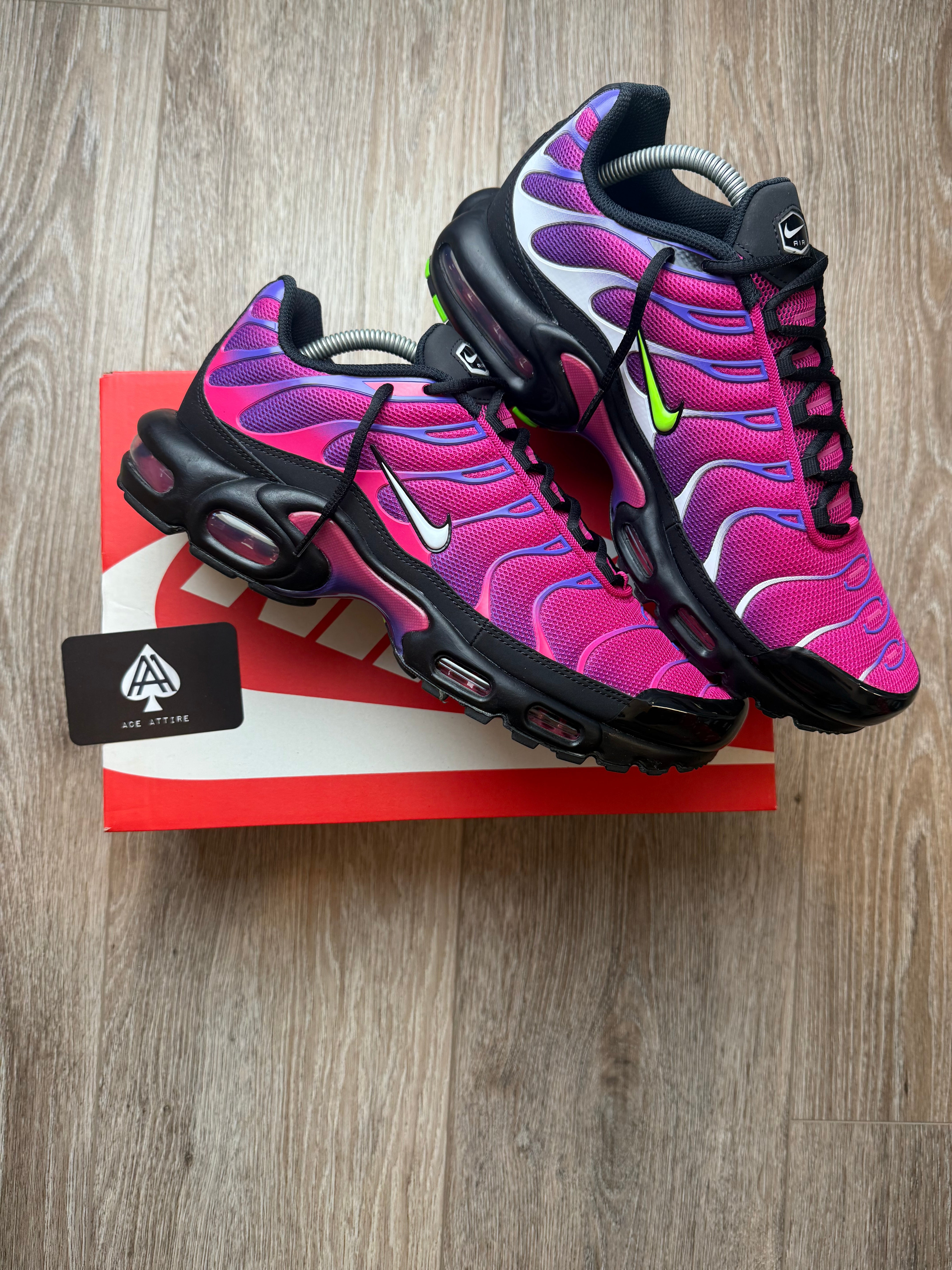 Air Max Plus - Fireberry