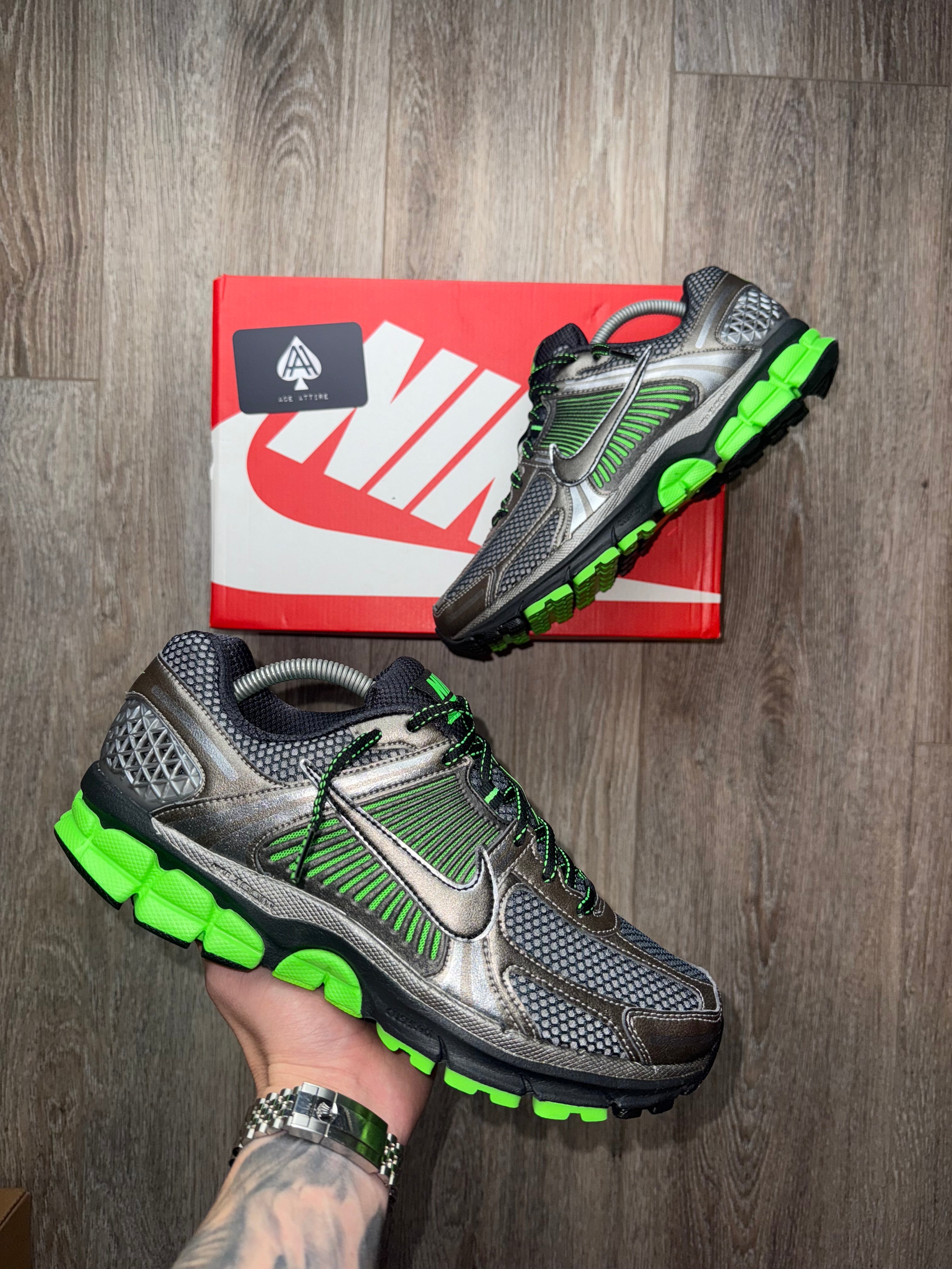 Nike Vomero 5 - Metallic Pewter